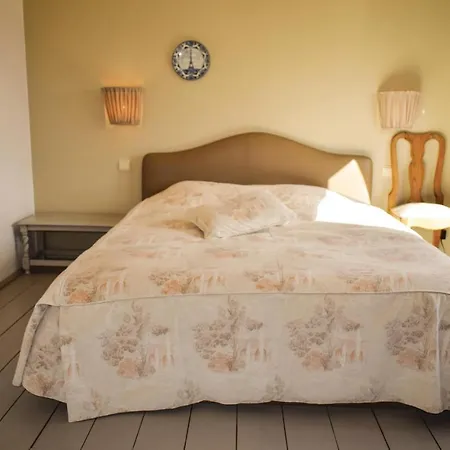 Holiday home Vue Sur La Vallee Somme-Leuze